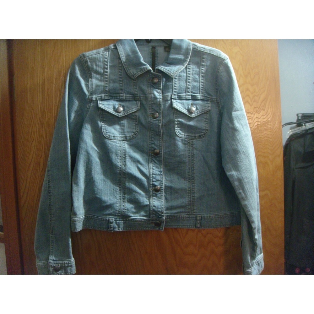 Womens Skye's the limit L denim blue jean‎ jacket button front NWT